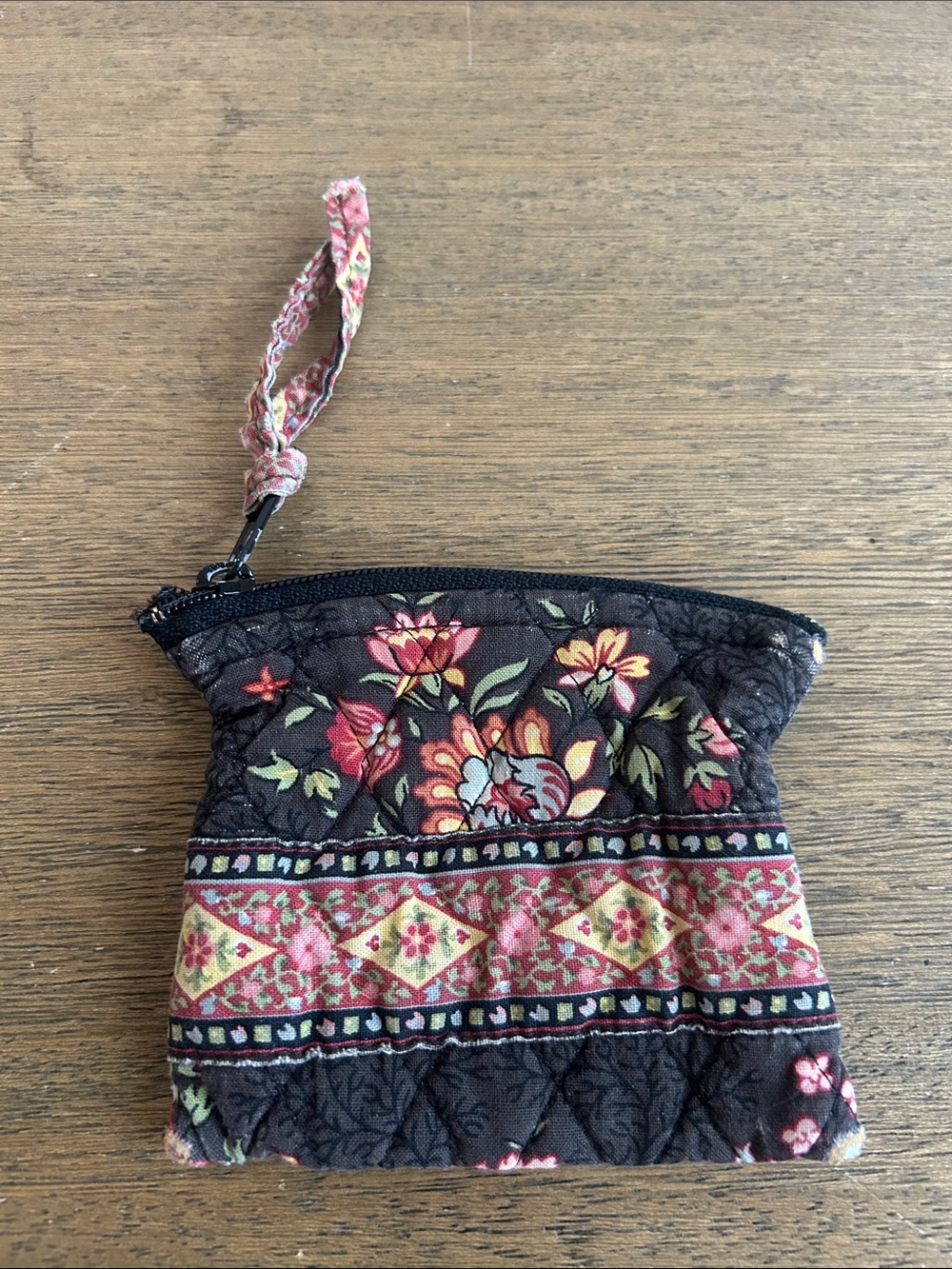 Vera Bradley Vintage Retired 1990 Floral Chocolat Pattern Quilted Coin Pouch.